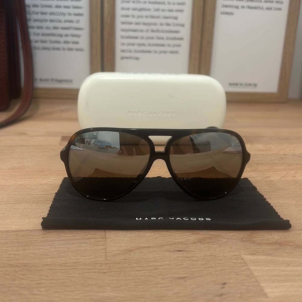 Marc Jacobs Aviator Sunglasses